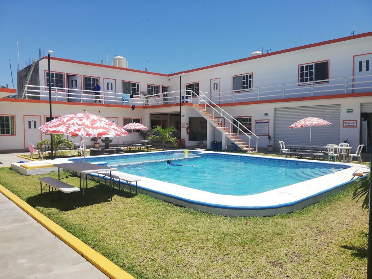 Hotel Villa Marán Chachalacas Ambiente Familiar Playa Chachalacas Exterior foto